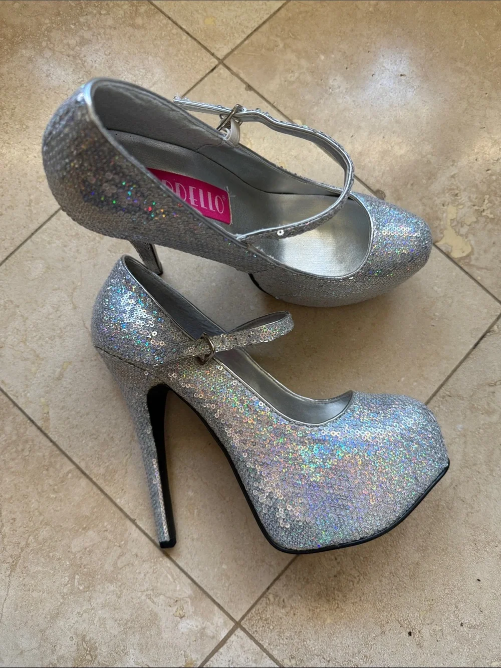 Bordello Silver Holographic Sequin Platform Heels Size 8